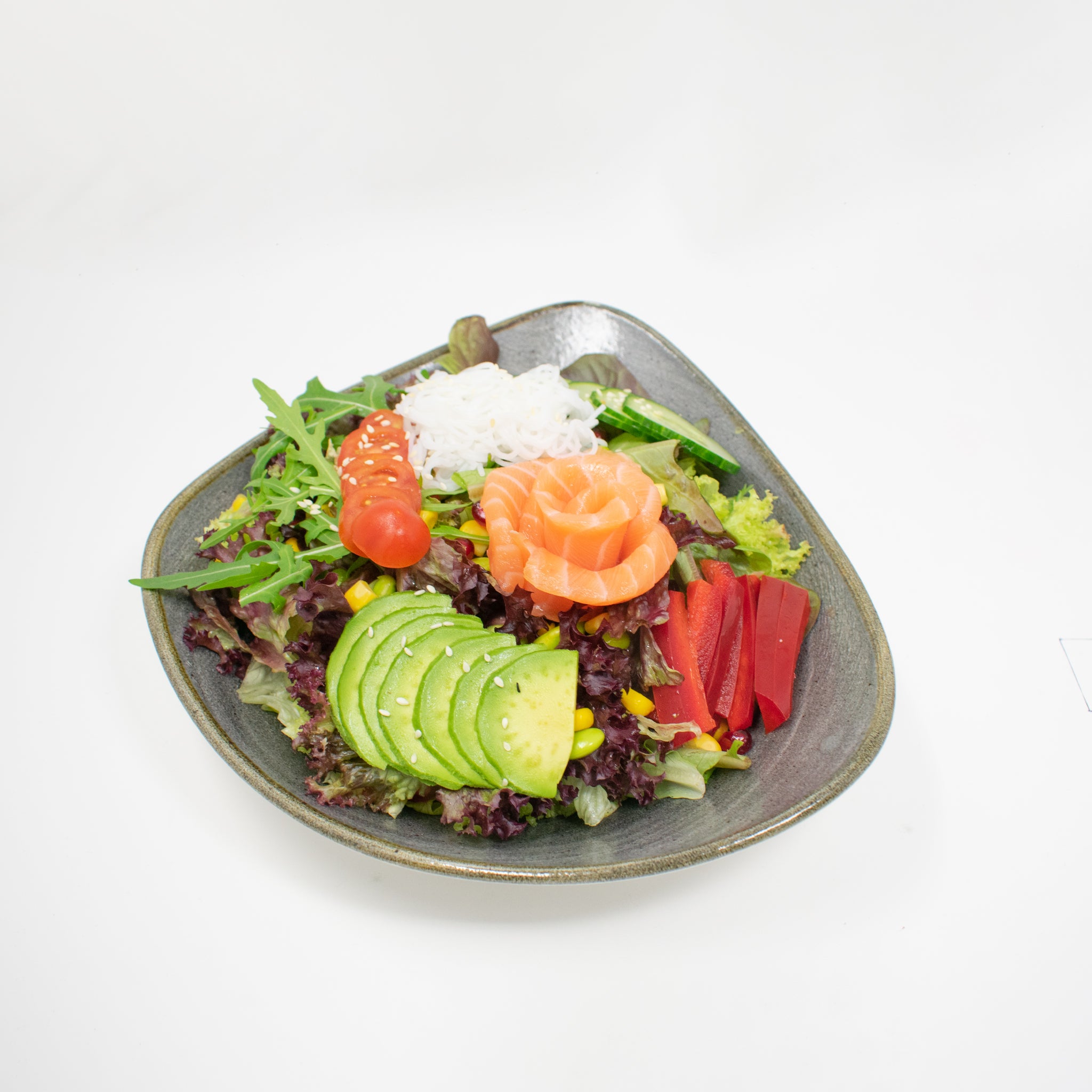 Gemischter Salat mit Glasnudeln und Salatsauce